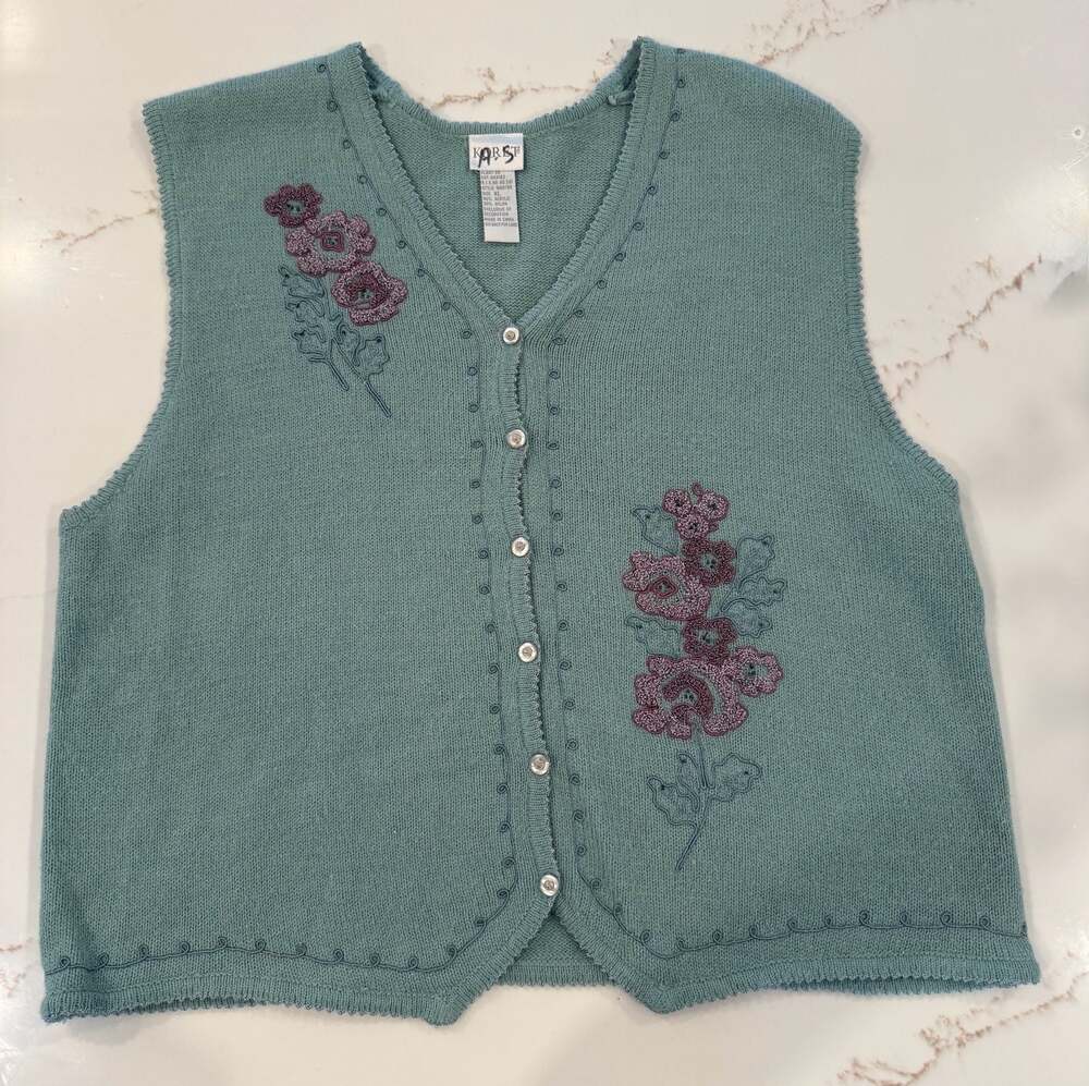 Koret Vintage Floral Embroidered Knit Button Front Vest Size XL